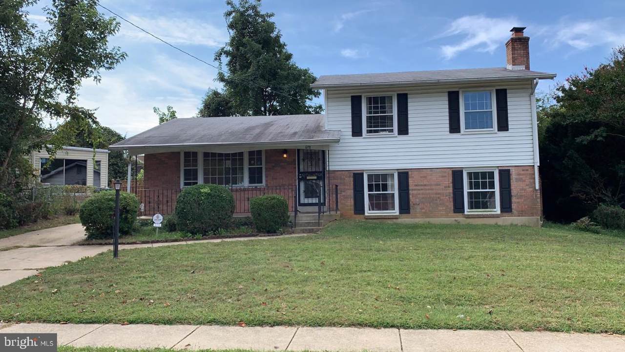 6711 Weston Avenue - Photo 1
