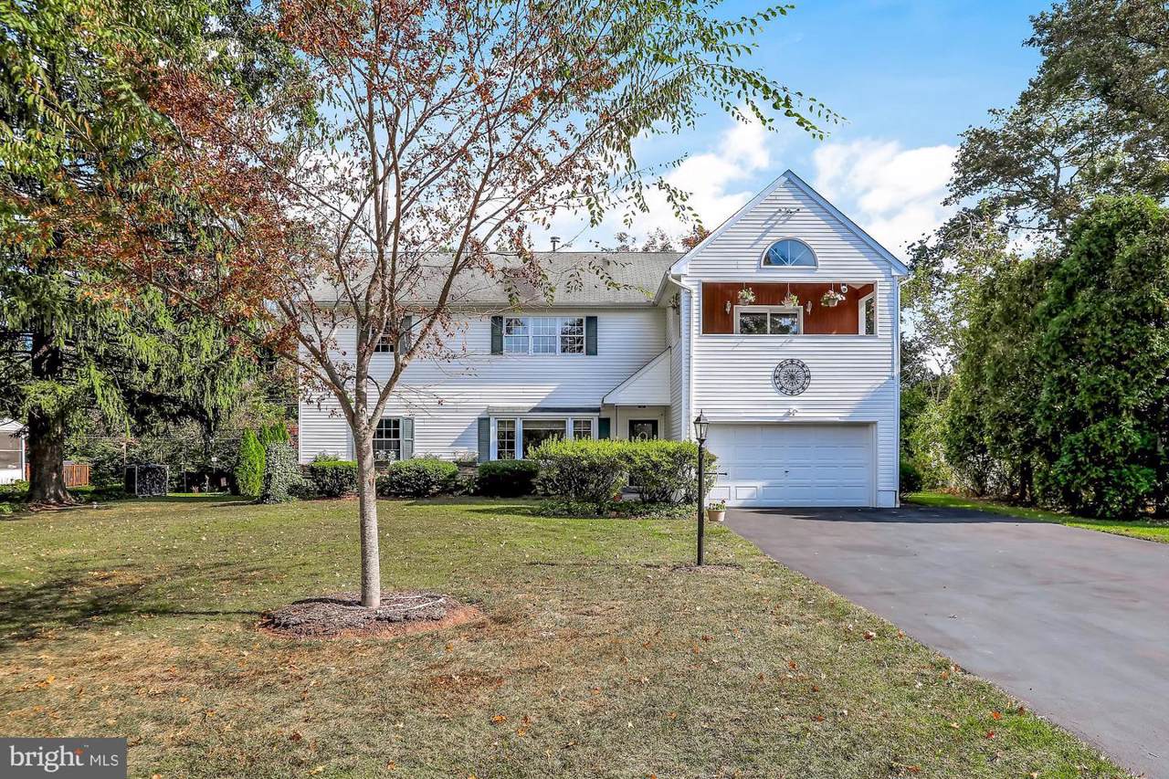 11 Brook Lane - Photo 1