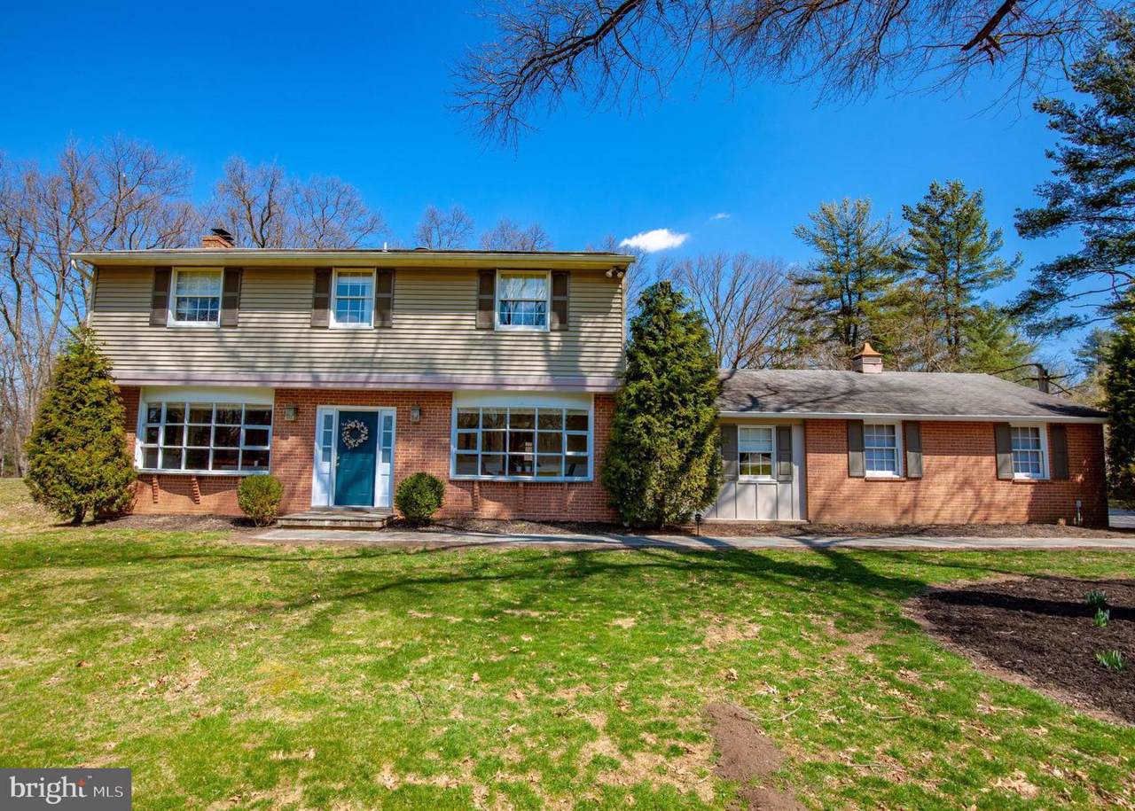 2939 Hickory Hill Road - Photo 1