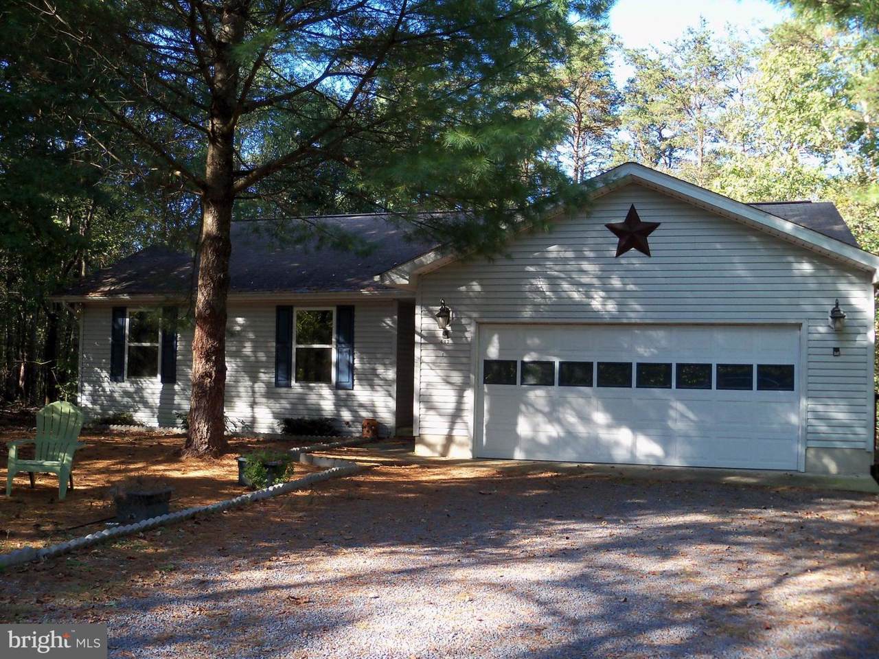 443 Stuart Drive - Photo 1