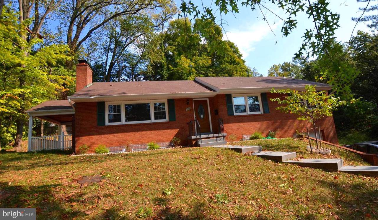 709 Broad Street - Photo 1