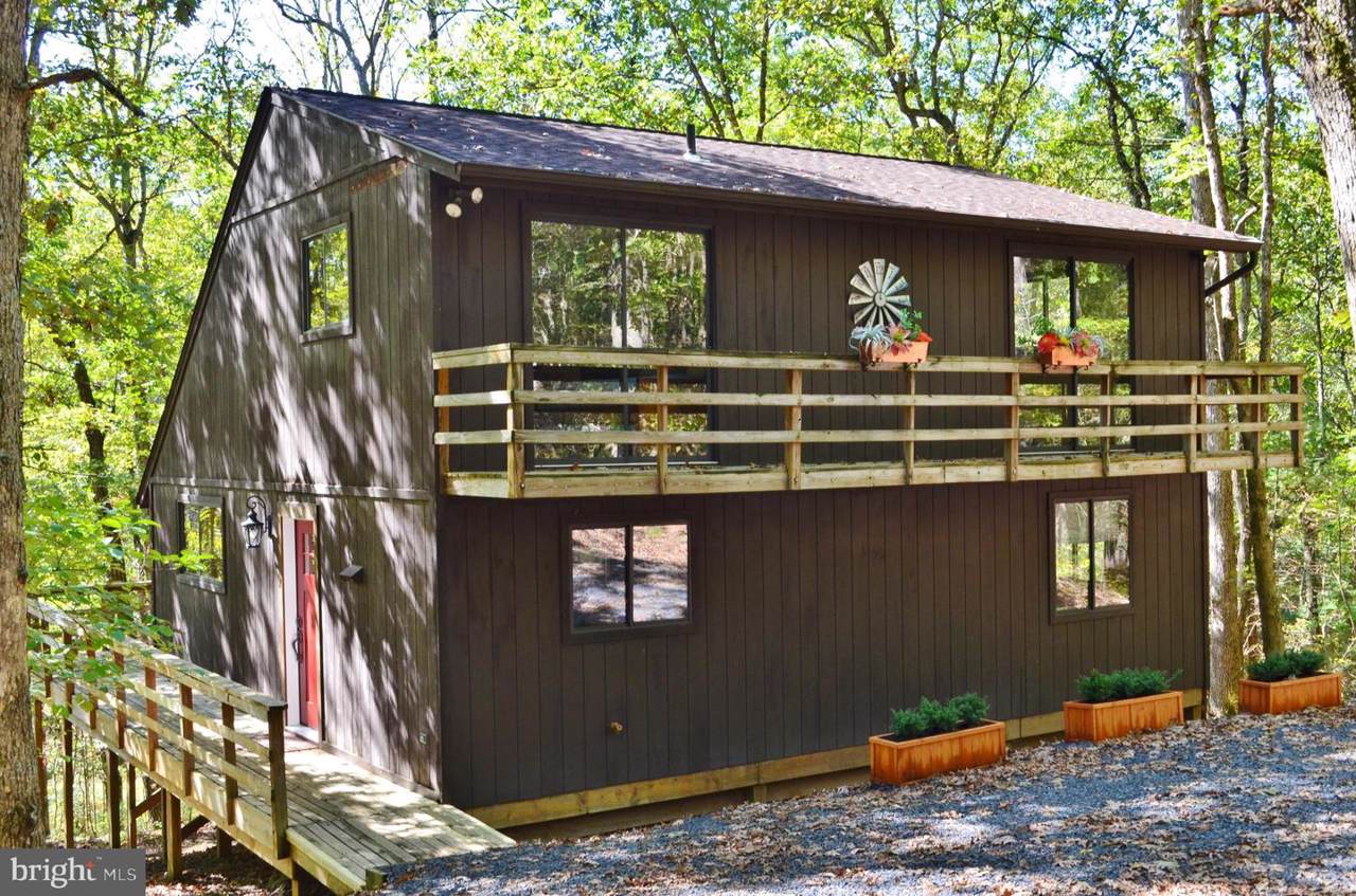 33 Holly Court - Photo 1