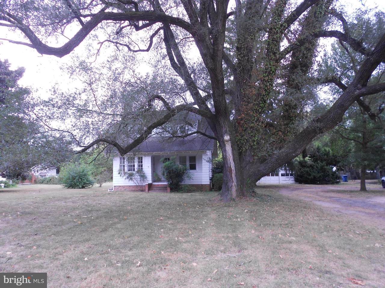 807 Washington Street - Photo 1