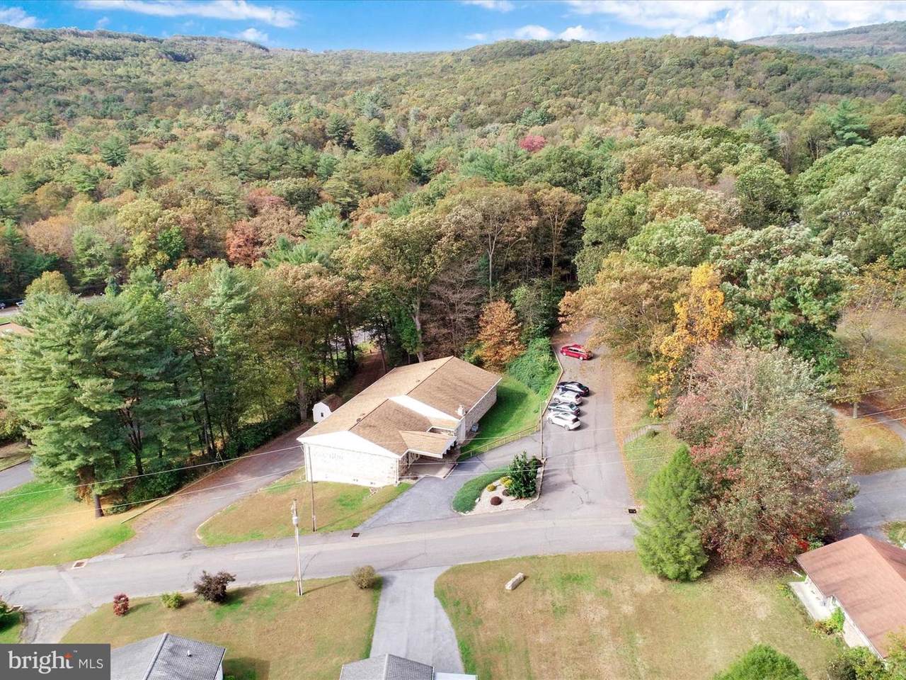 401 Green Street - Photo 1