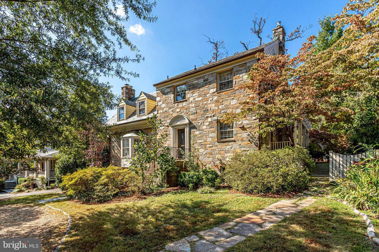 105 Buxton Road - Photo 1
