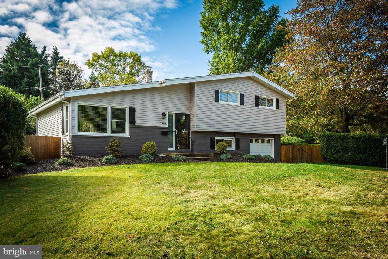 2404 Knowles Road - Photo 1