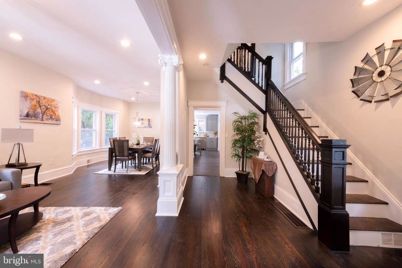 10 Monroe Avenue - Photo 1