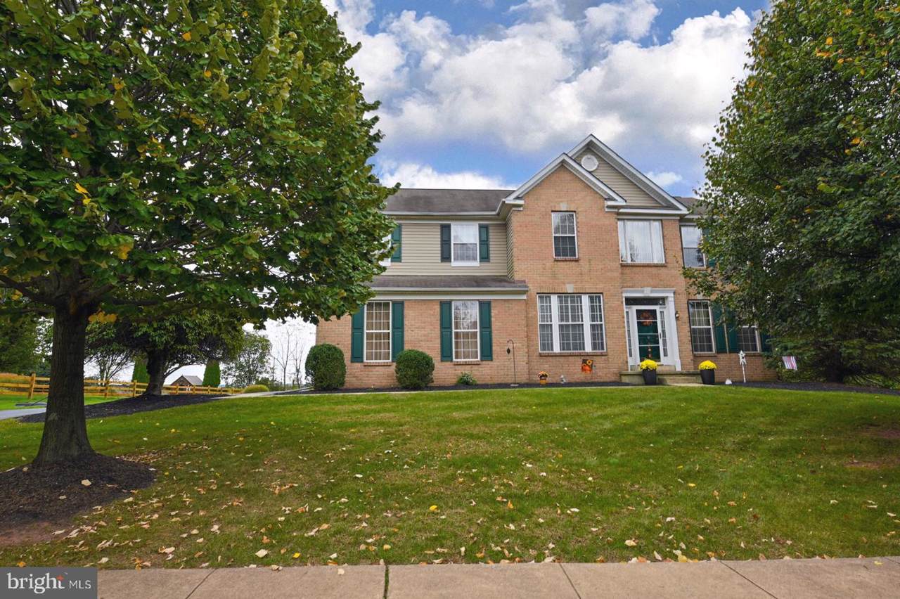 538 Tawnyberry Lane - Photo 1