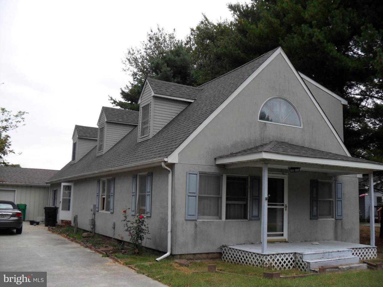 219 Beechwood Avenue - Photo 1
