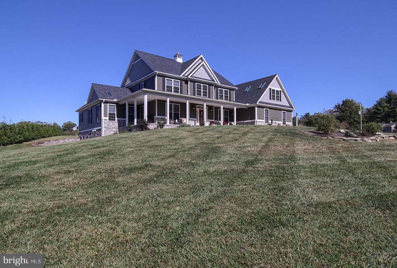 1813 River Hills Road - Photo 1