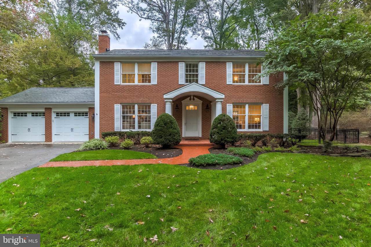 1603 Ridout Road - Photo 1