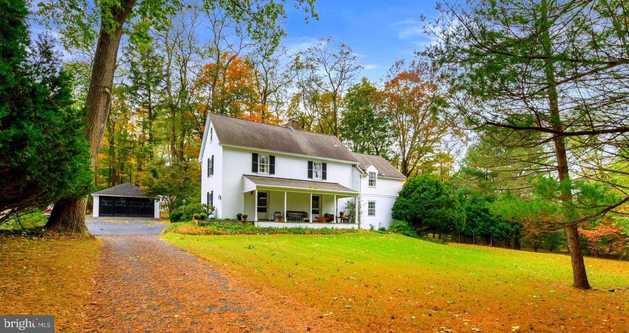 285 Mount Pleasant Avenue - Photo 1