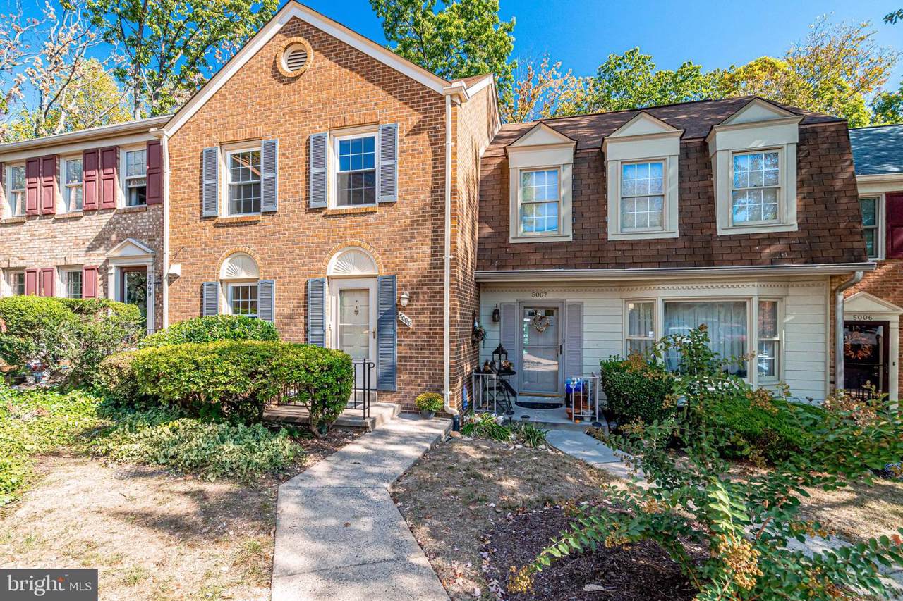 5008 Domain Place - Photo 1