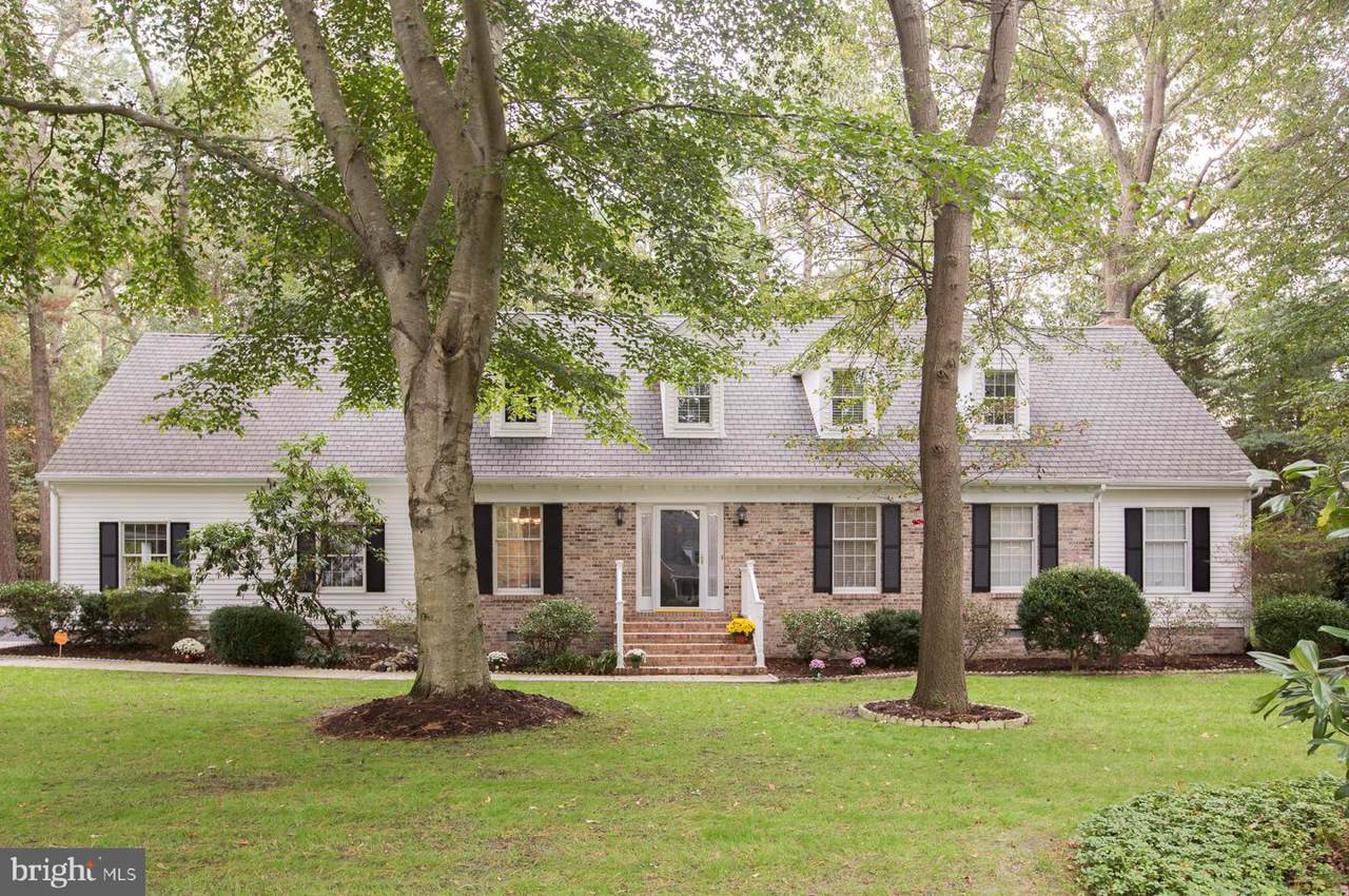 5479 Nithsdale Drive - Photo 1