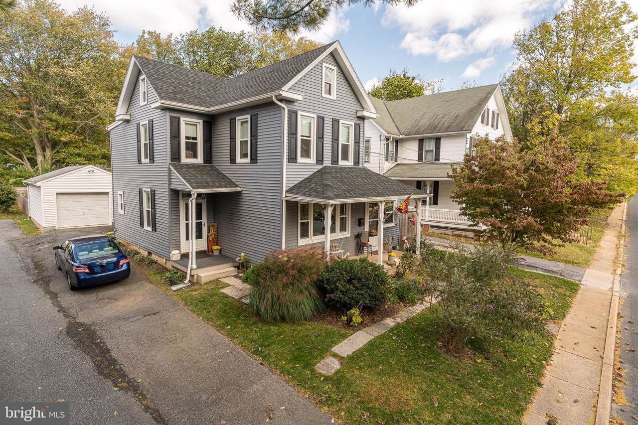 21 Cottage Avenue - Photo 1