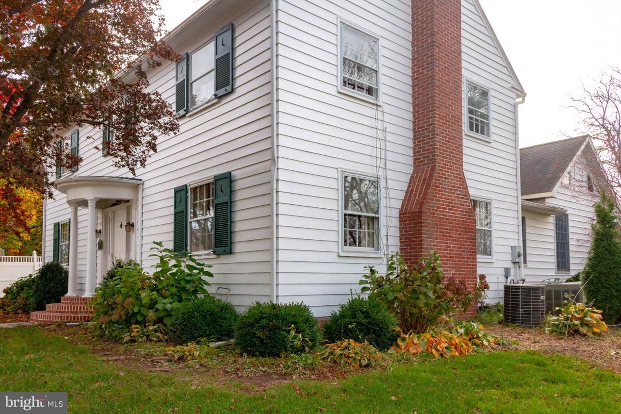 659 Main Street - Photo 1