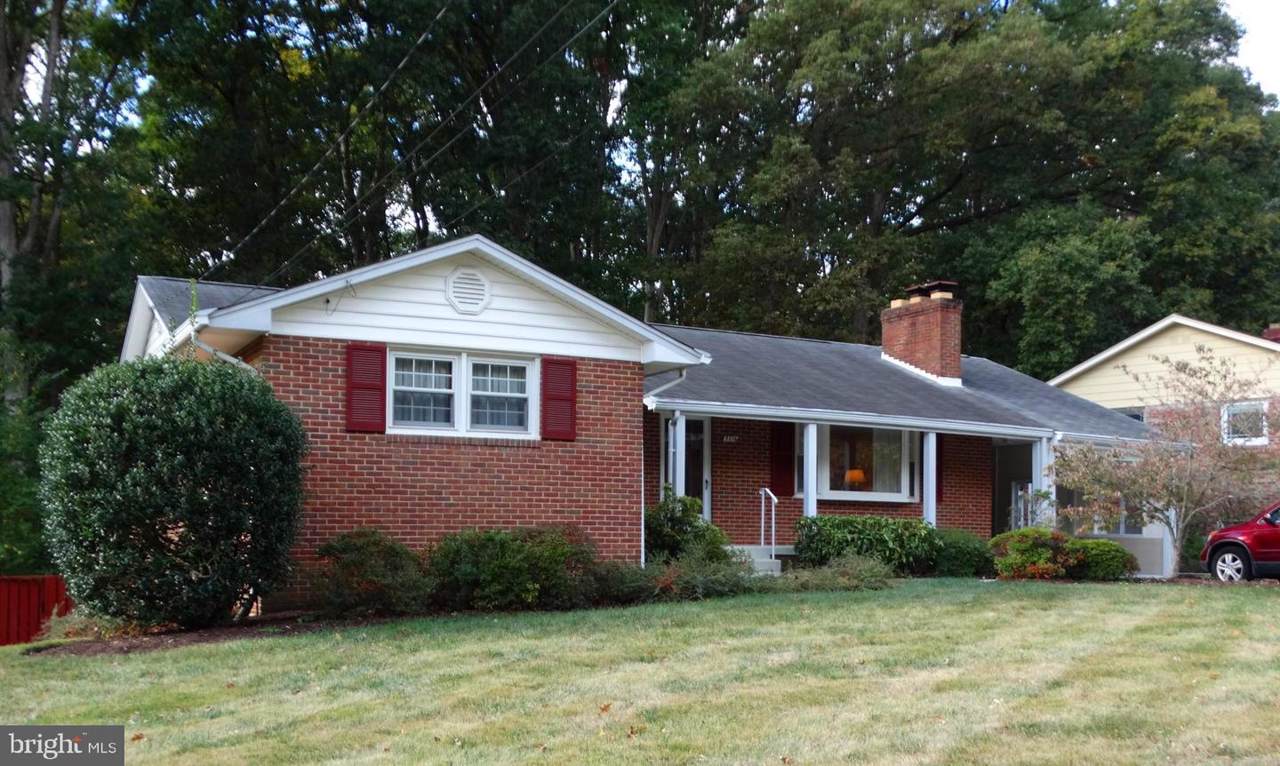 9216 Saint Andrews Place - Photo 1