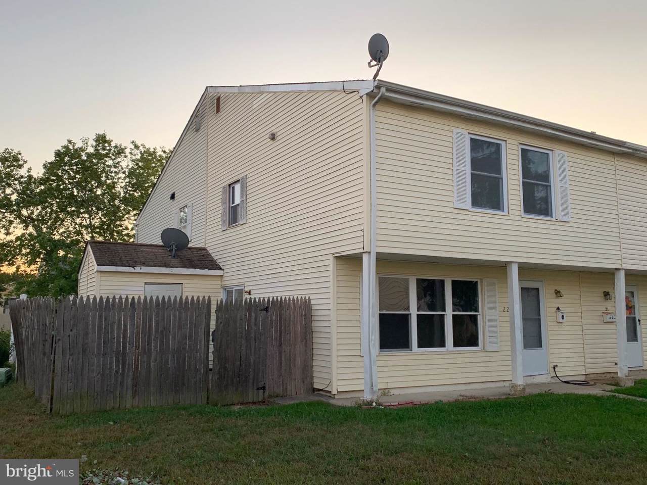 22 Lehigh Court - Photo 1