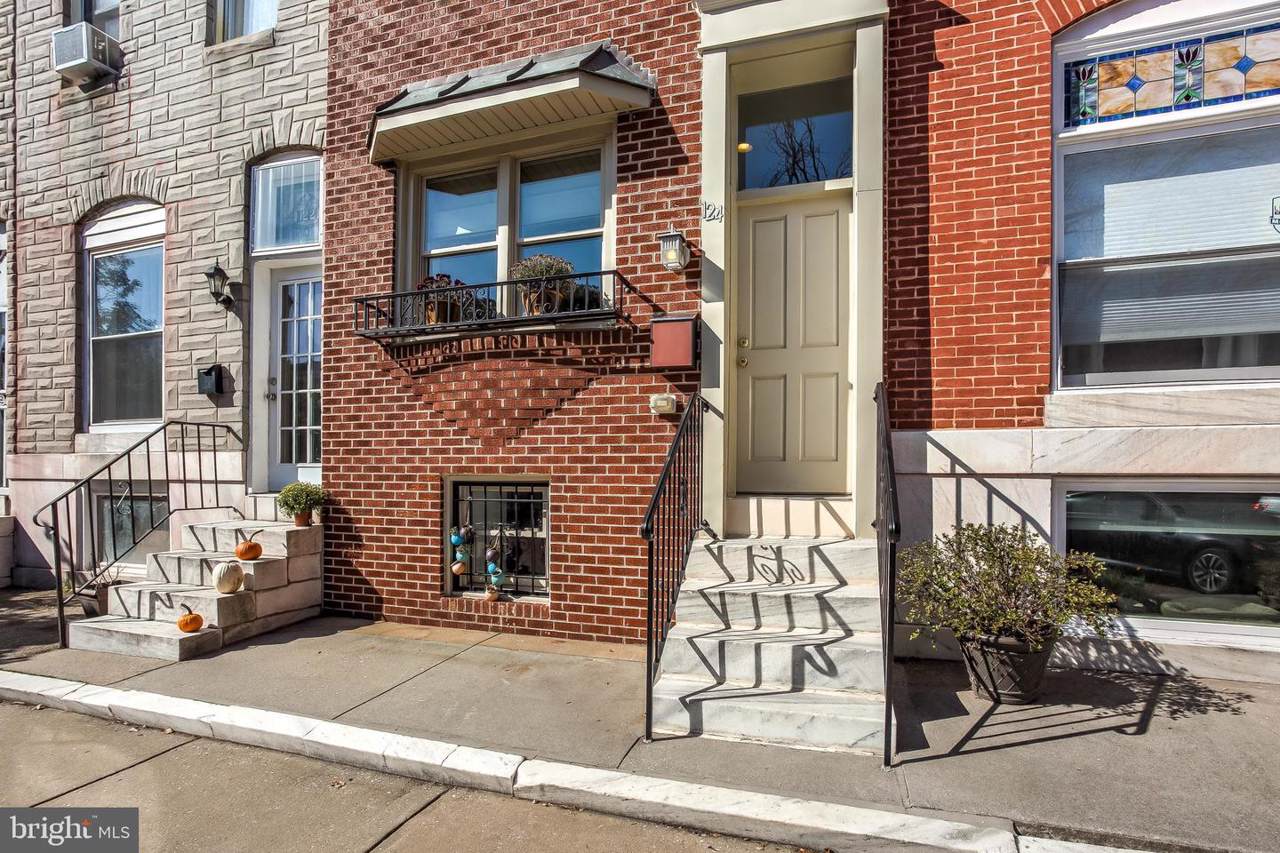 124 Kenwood Avenue - Photo 1