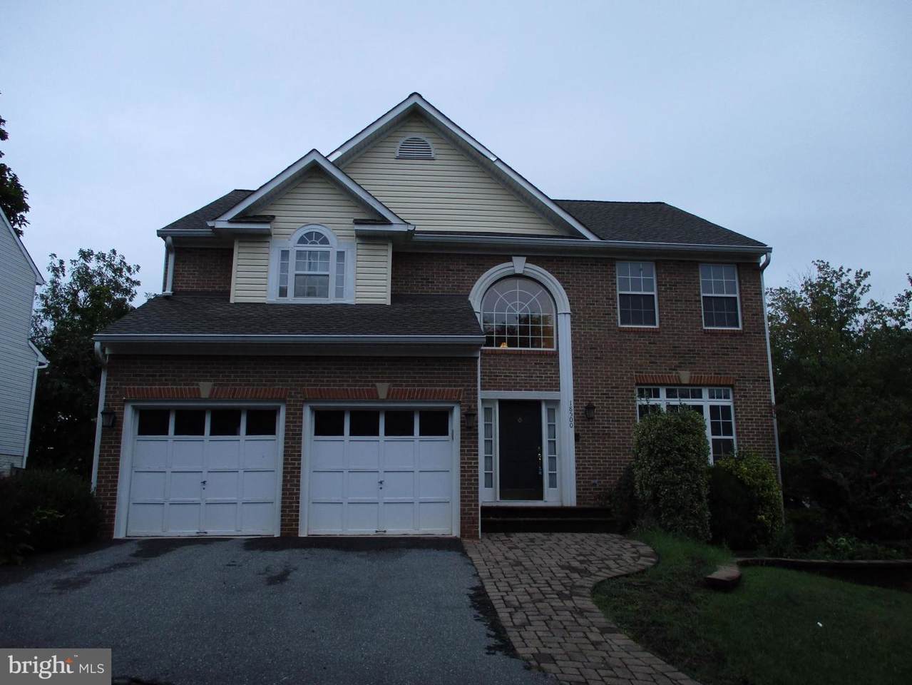 18500 Traxell Way - Photo 1