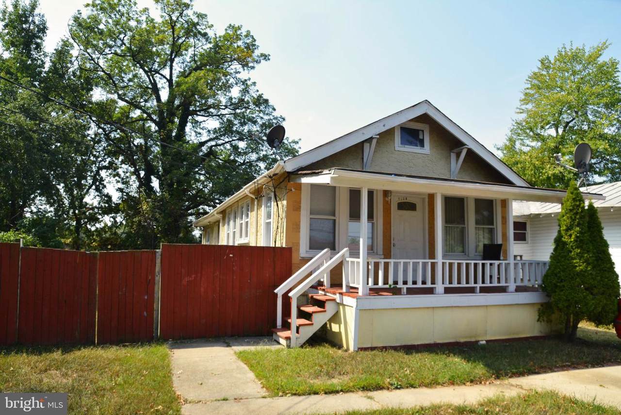 1526 Hunt Avenue - Photo 1
