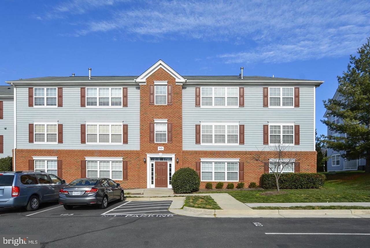 513 Constellation Square - Photo 1