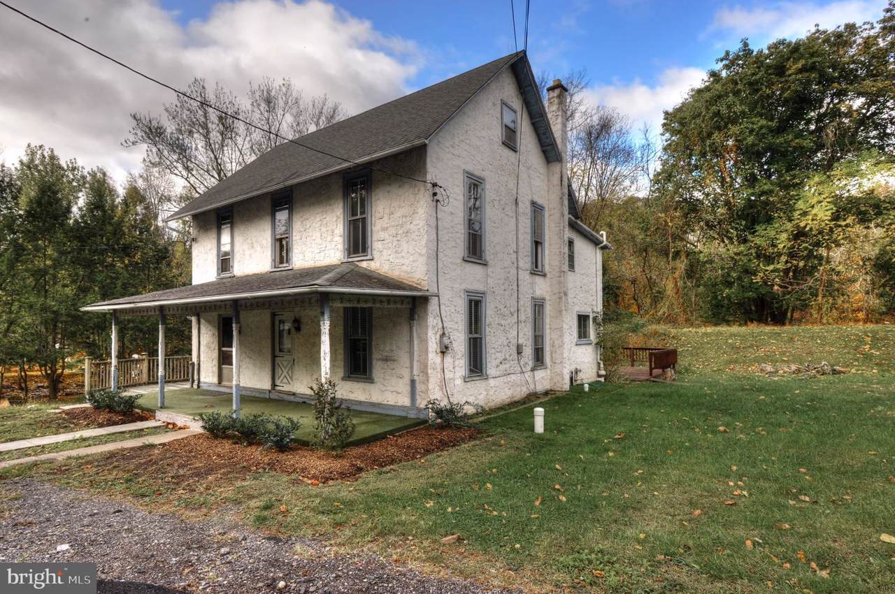 5015 Hoppenville Road - Photo 1