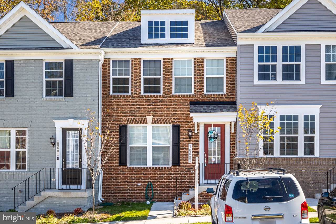 10683 Hinton Way - Photo 1