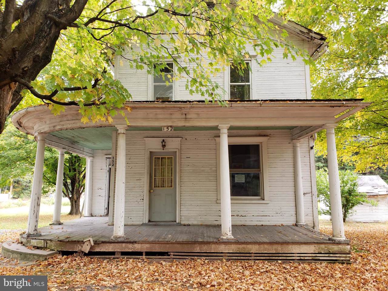 152 Hoover - Photo 1