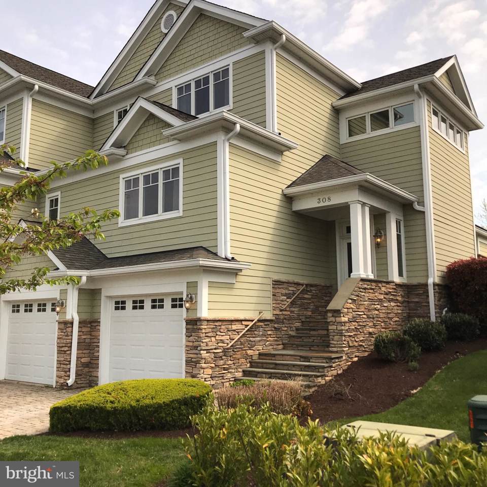 308 Narrows Pointe Drive - Photo 1