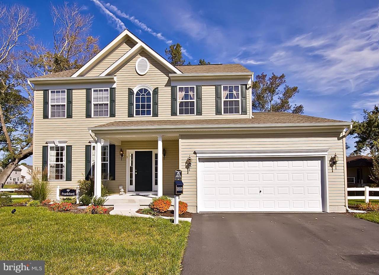 104 Pelham Drive - Photo 1