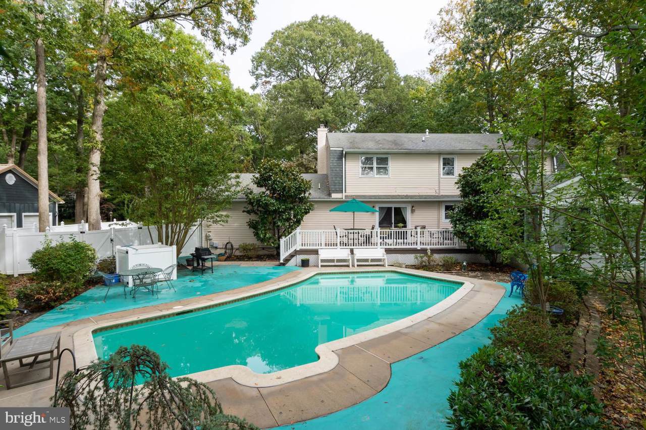 22 Kingsbridge Road - Photo 1