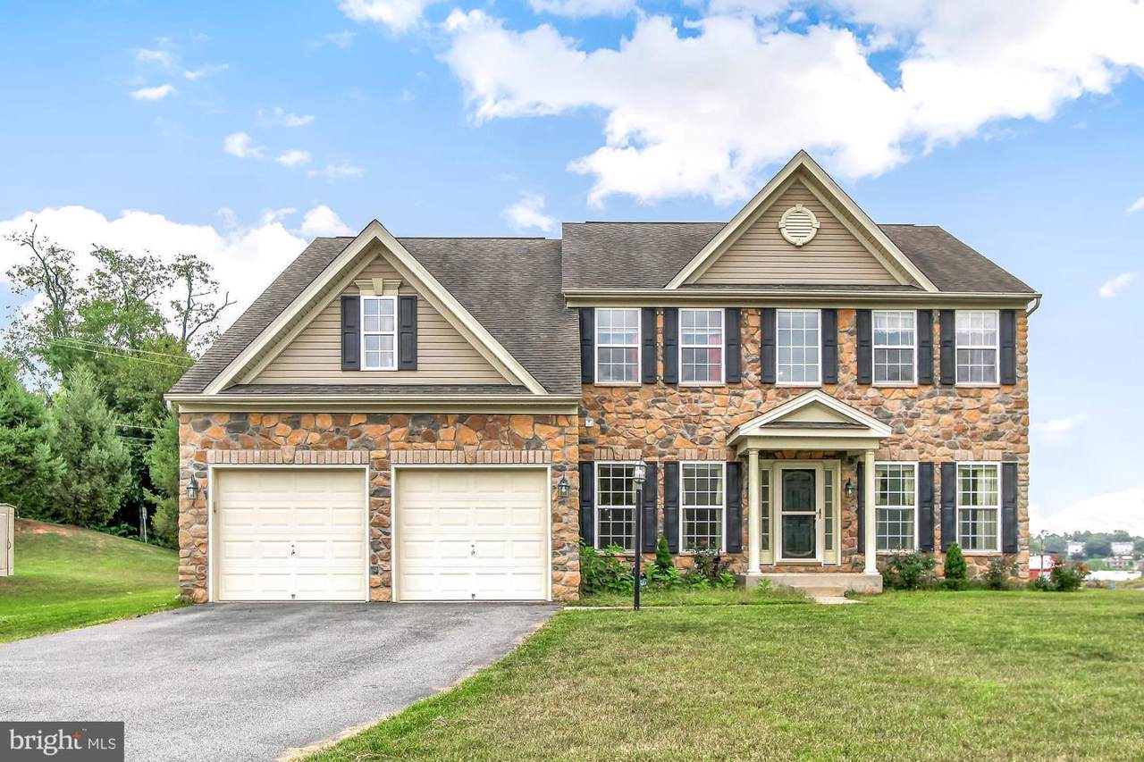 2780 Quaker Court - Photo 1