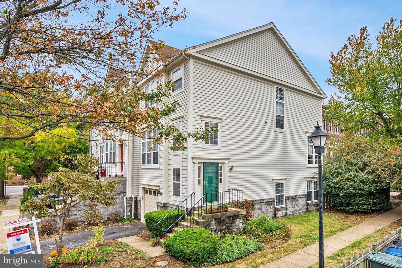 3804 Elbert Avenue - Photo 1