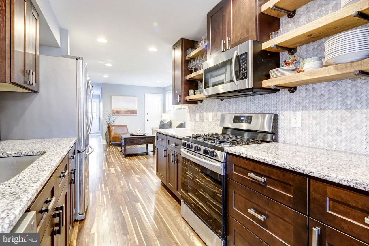 1102 40TH Street - Photo 1