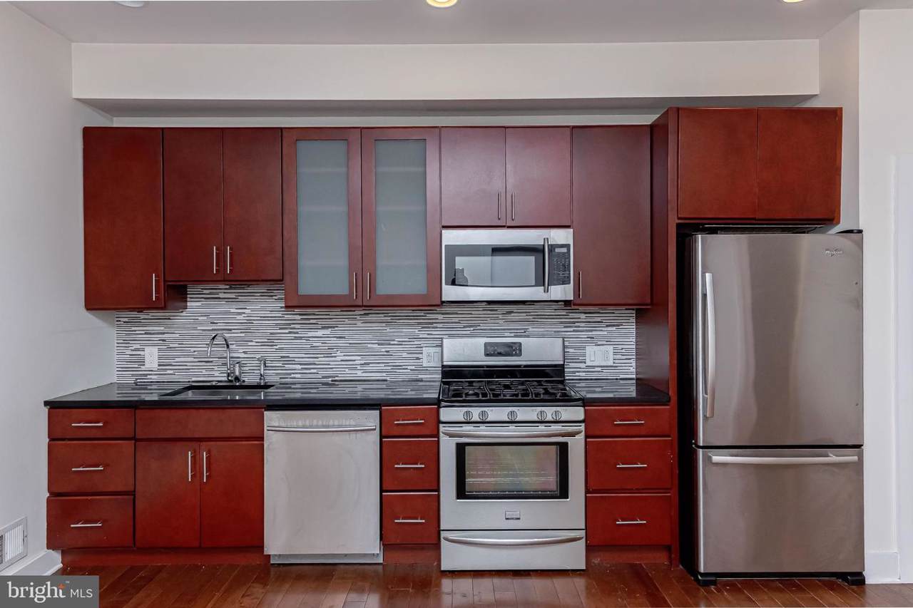 1535-39 Philip Street - Photo 1