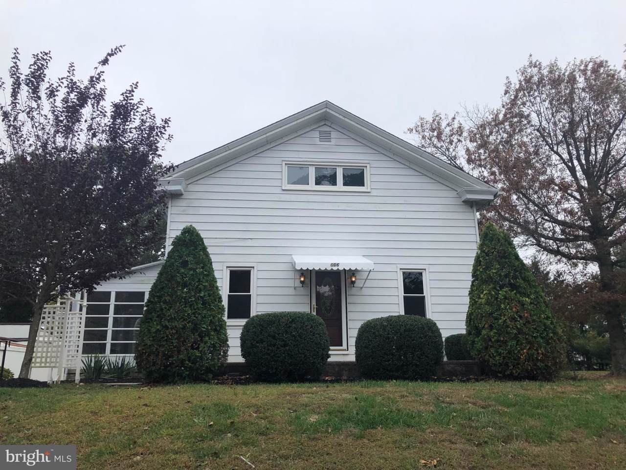 606 Hurffville Crosskeys Road - Photo 1
