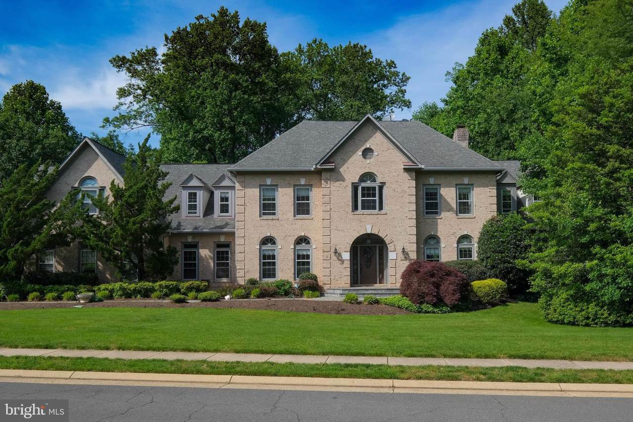 1129 Round Pebble Lane - Photo 1