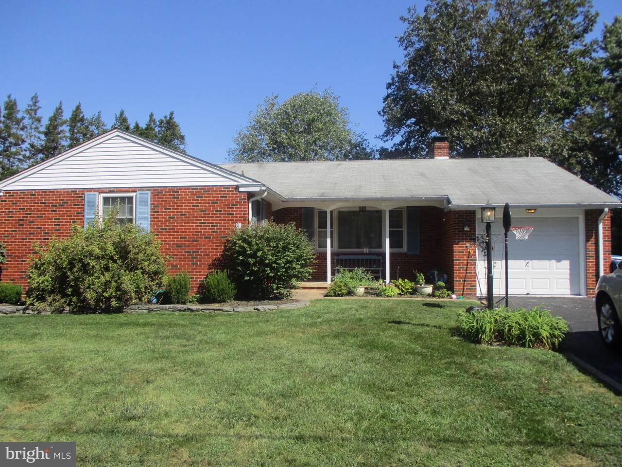 34 Yearsley Drive - Photo 1