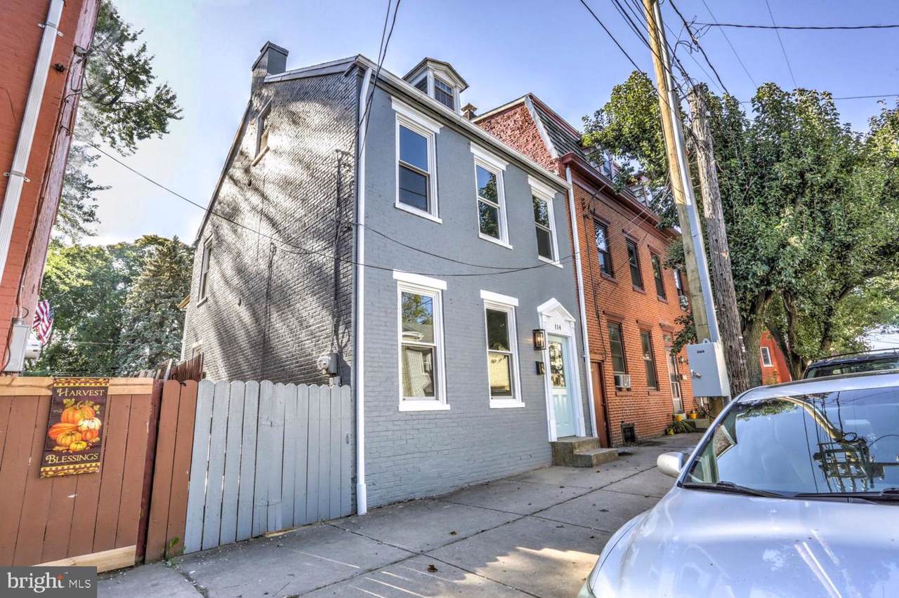 114 3RD Street - Photo 1