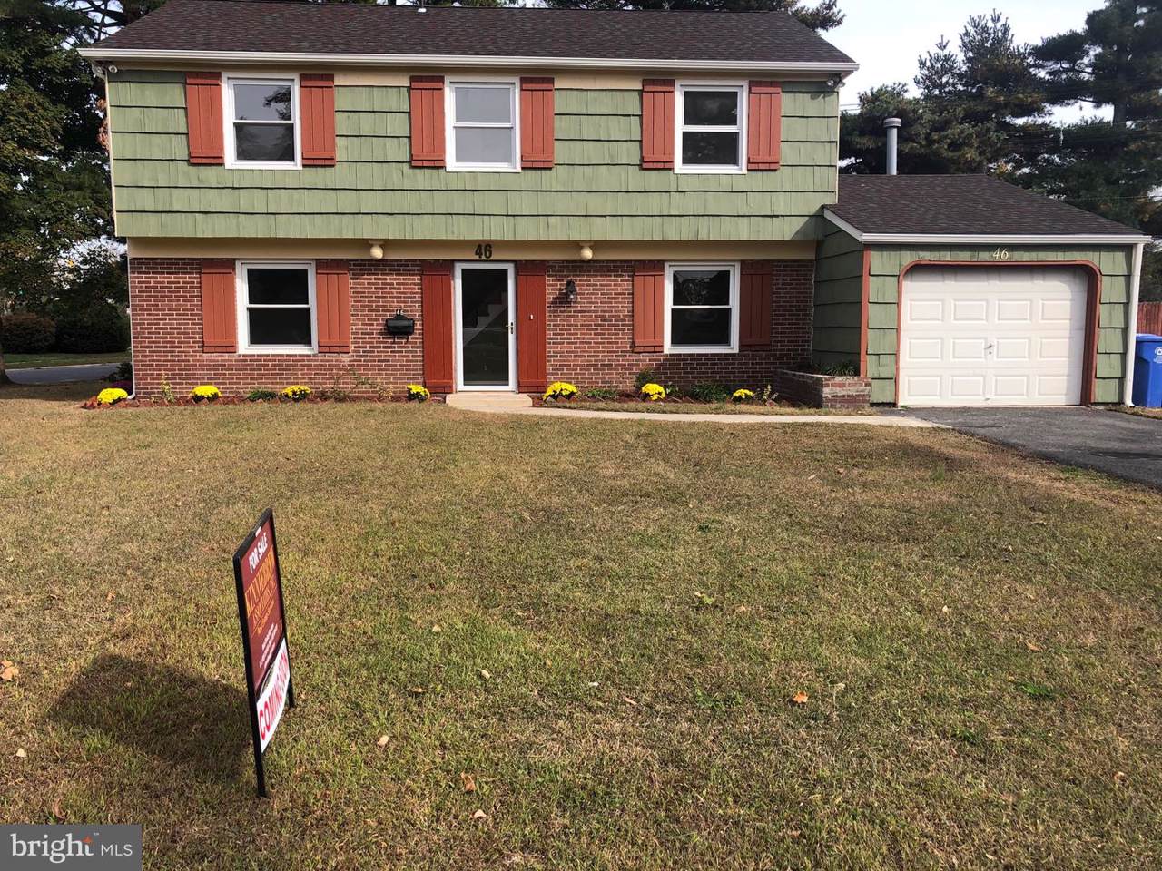 46 Surrey Lane - Photo 1