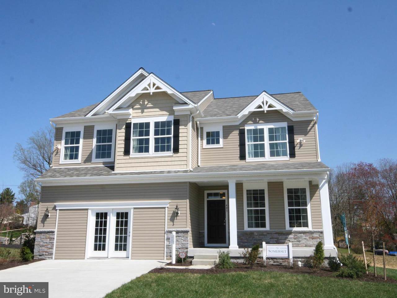 2053 Margrave Avenue - Photo 1