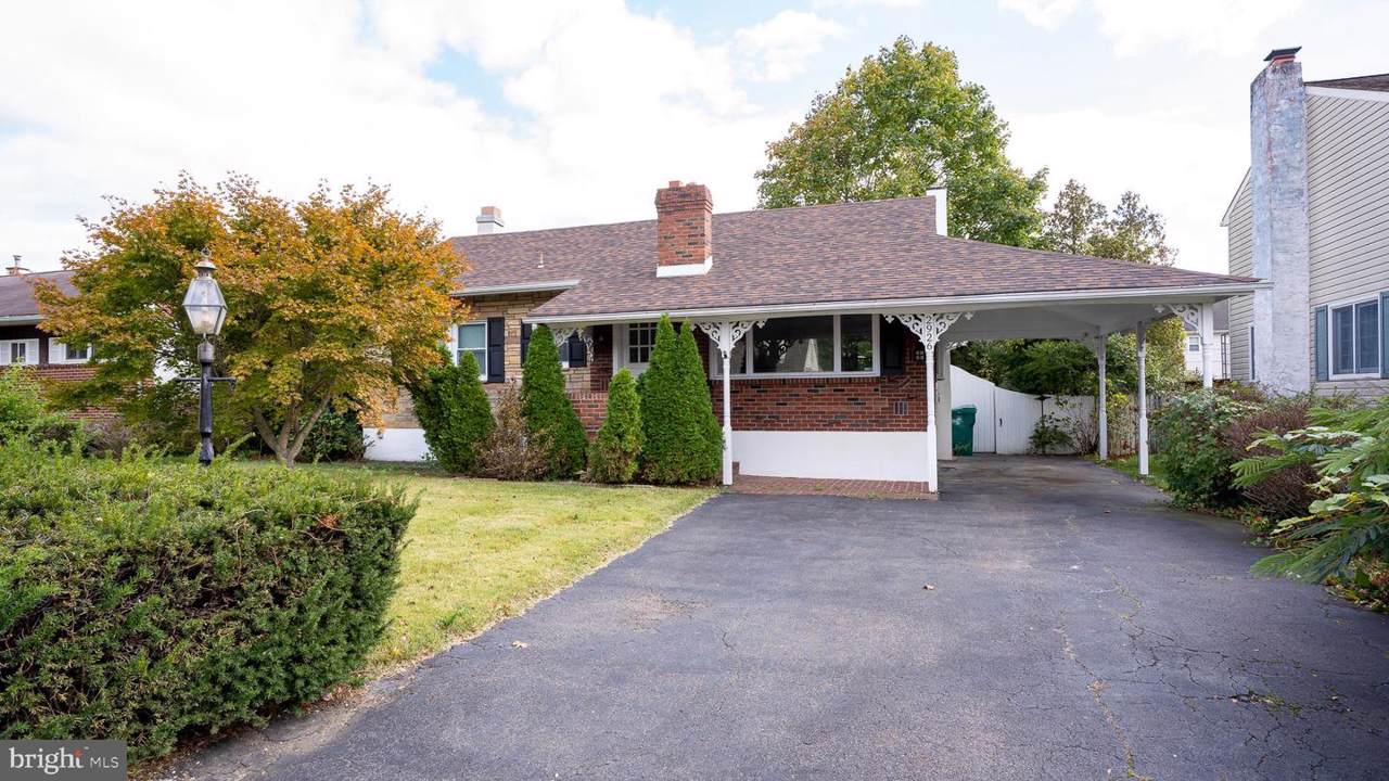 2926 Lawnton Avenue - Photo 1
