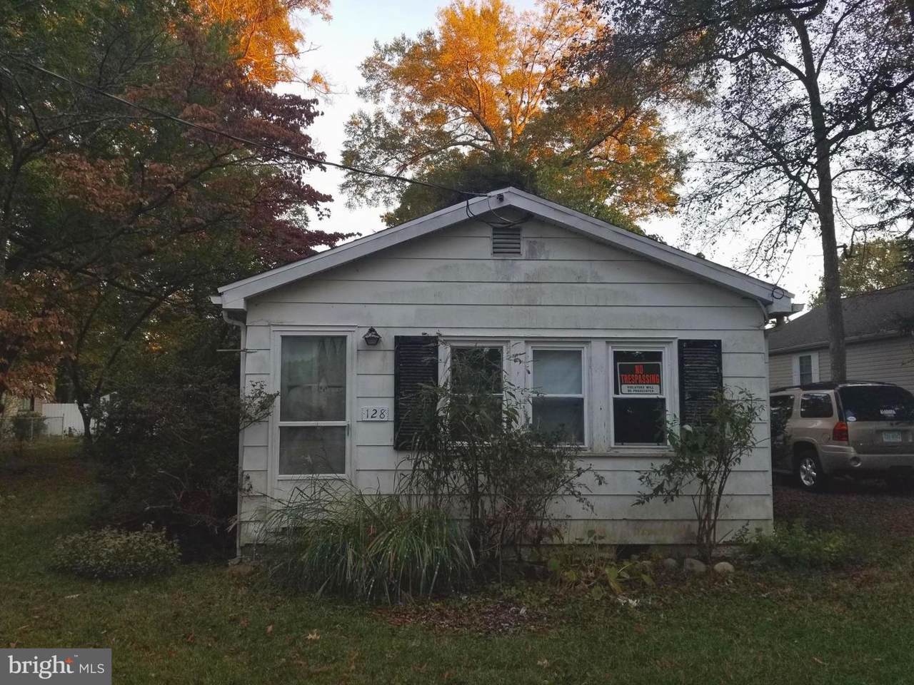 128 6TH Street - Photo 1