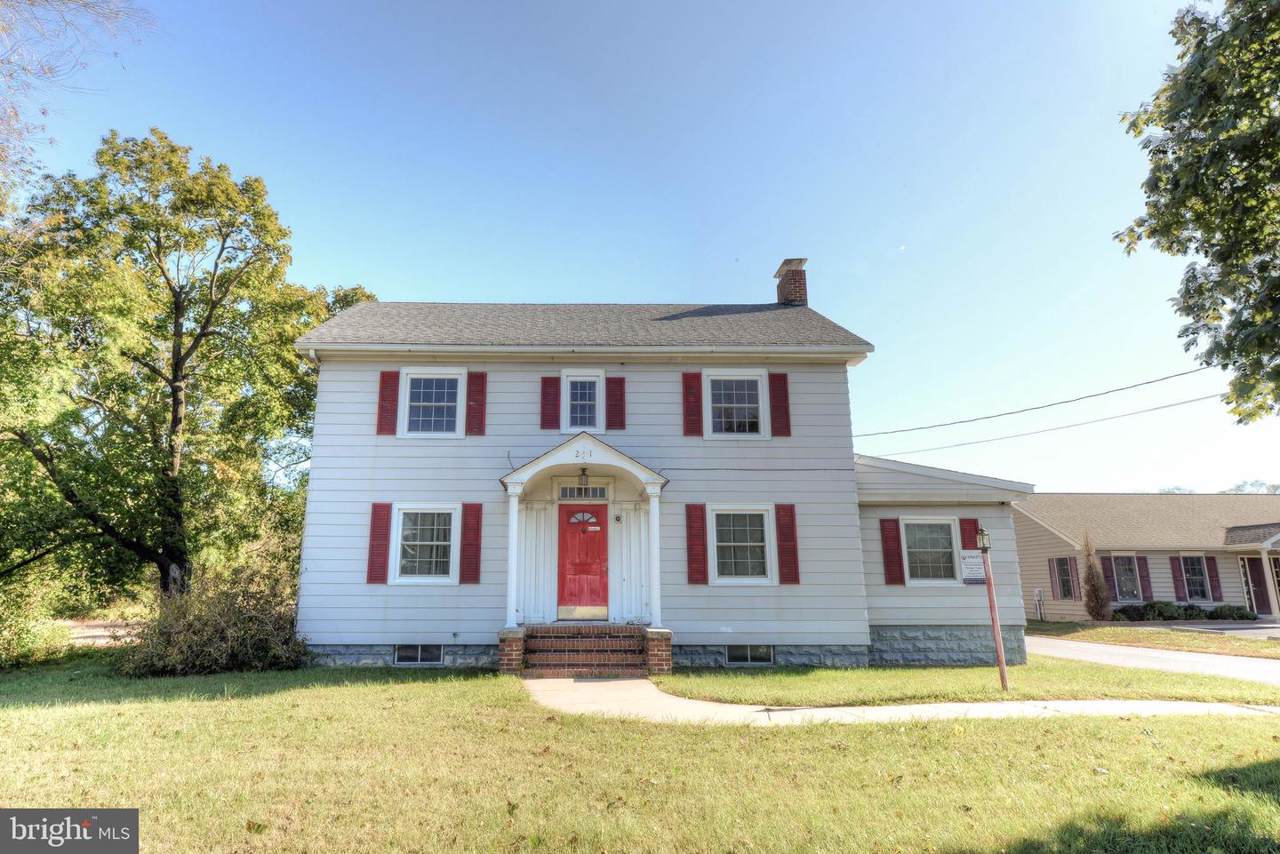 221 Rehoboth Boulevard - Photo 1
