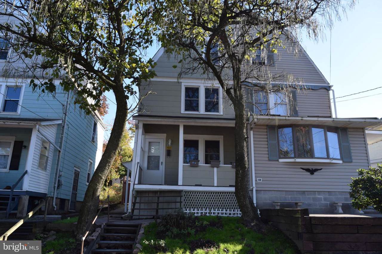 160 Avenue A - Photo 1