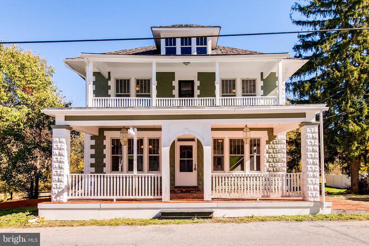 4401 Main Street - Photo 1