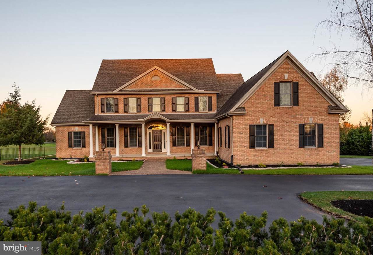 151 Appletree Lane - Photo 1