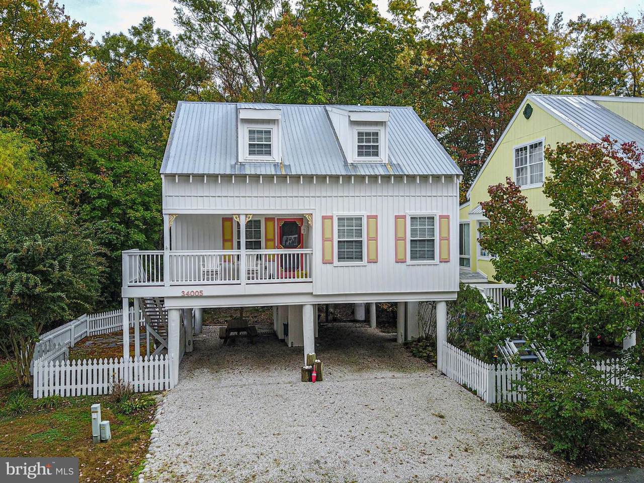 34005 Anna Maria Drive - Photo 1