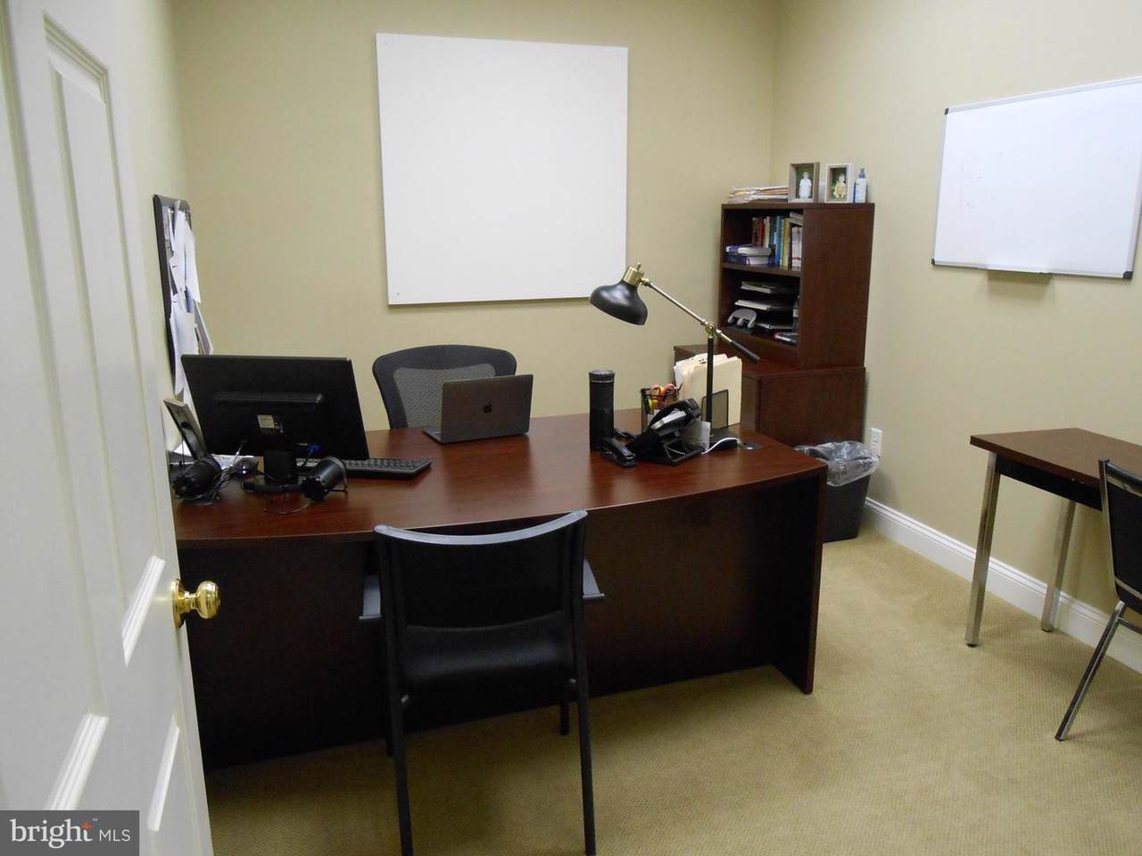 26-28 Market Square - Photo 1